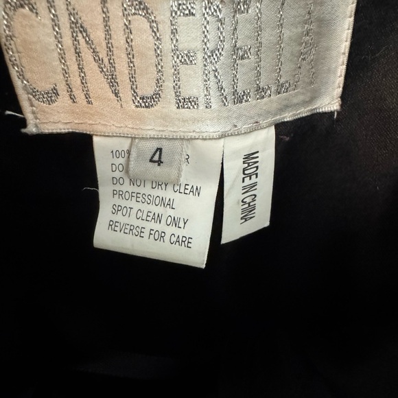 Cinderella Elegant Black and Leopard Print Gown SIZE - Picture 14 of 14